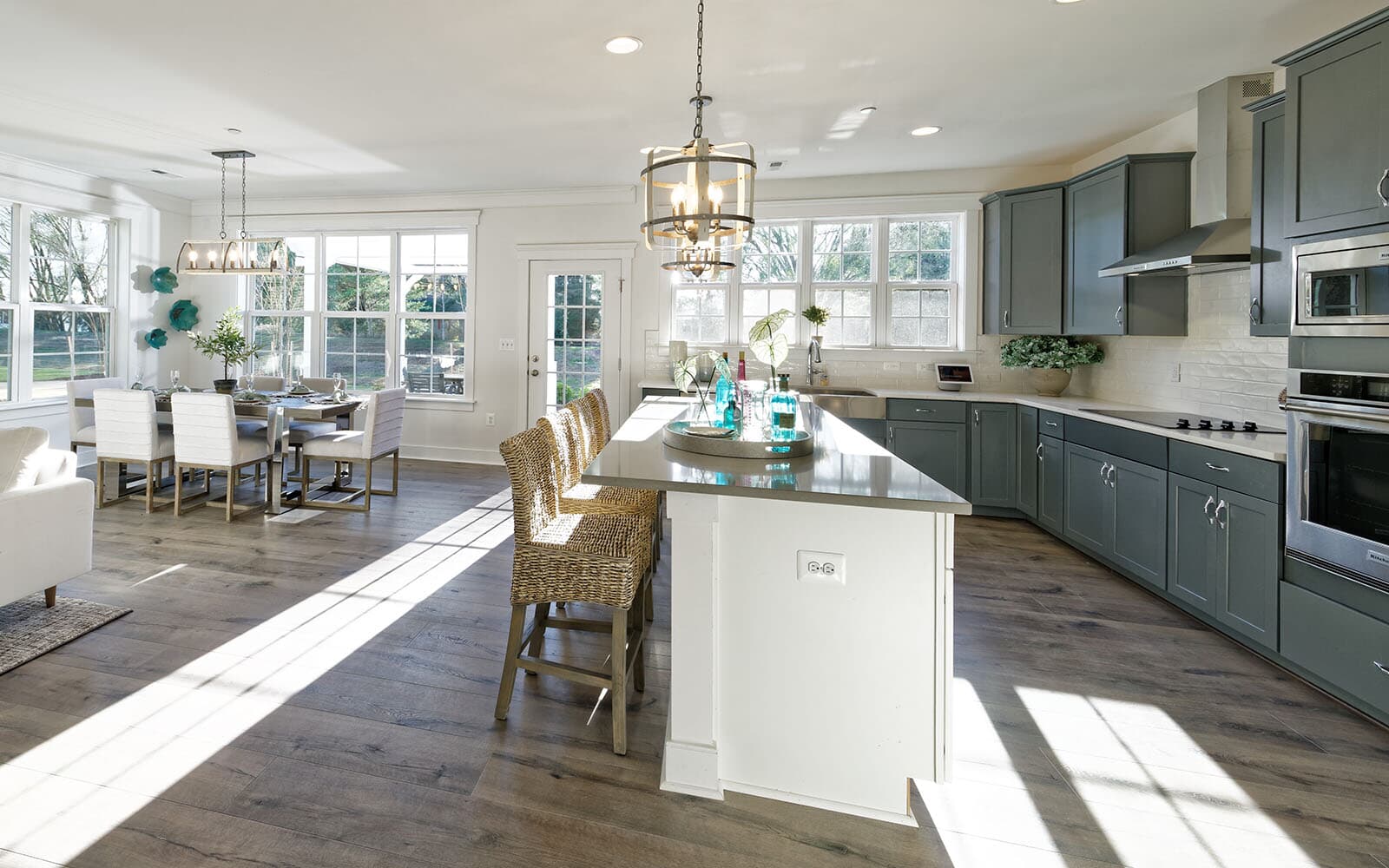 Kitchen-Grand-Room-Beckham-Trappe
